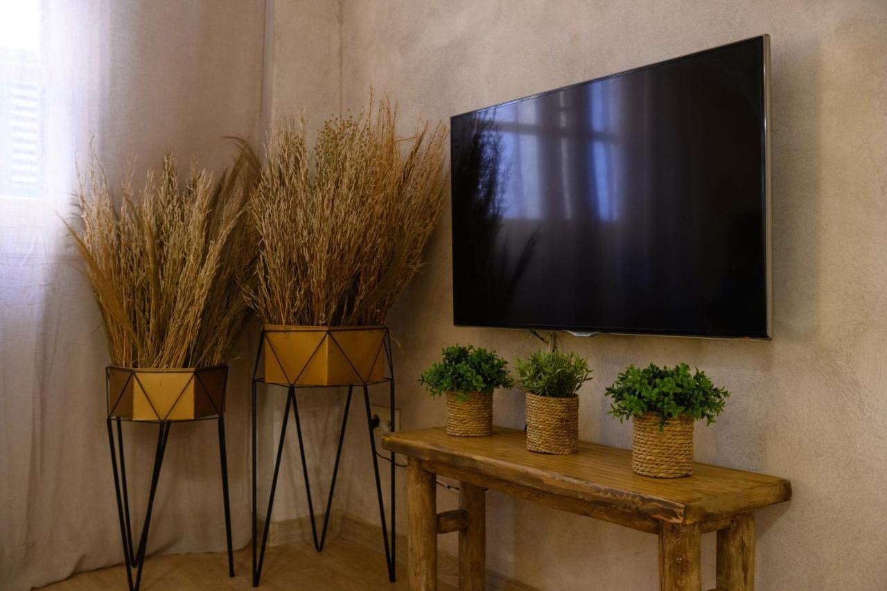 The In Town Apartment - With A Private Terrace Corfu  Extérieur photo
